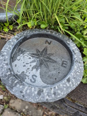 Fågelbad Kompass Mörkgrå 50cm