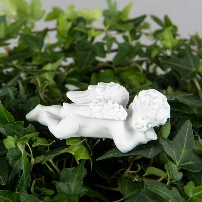 Ängel Sovande Stick Poly Vit 8cm