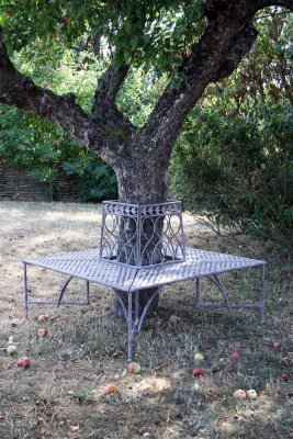 Trädbänk Fyrkantig 120x120x40cm