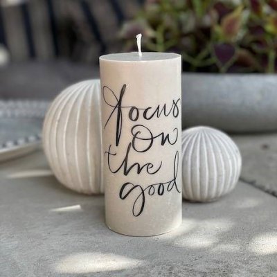 Blockljus Focus on the good 7x15cm