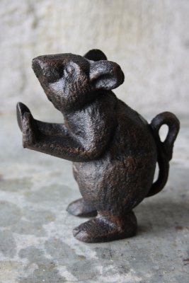 Mus Bokstöd Järn Brun 5x11x12cm