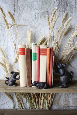 Mus Bokstöd Järn Brun 5x11x12cm